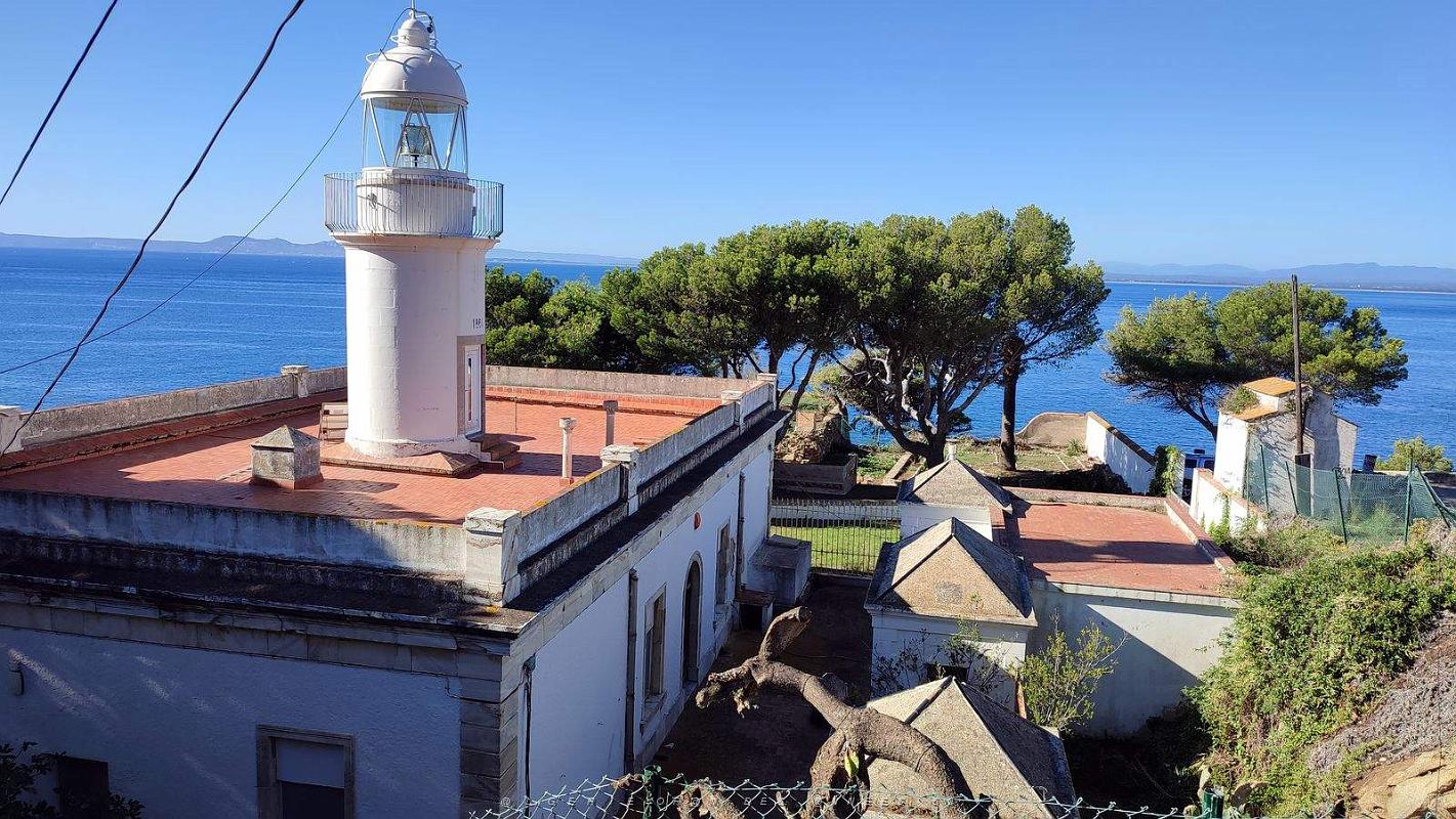 Rosas - Le Phare - 10.jpg